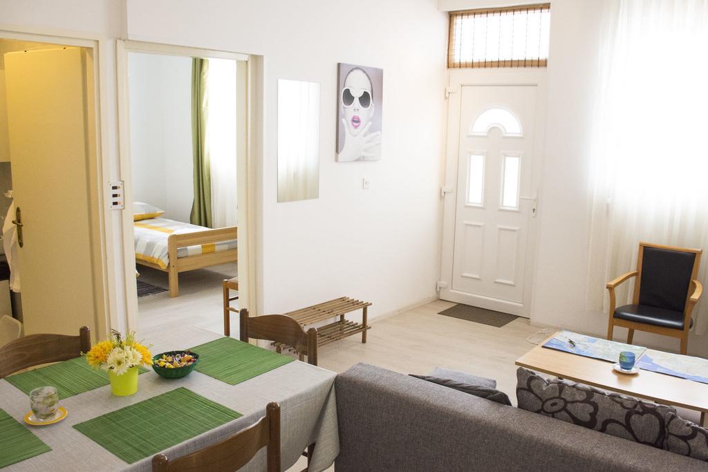 Apartment Majda Sibenik Bagian luar foto
