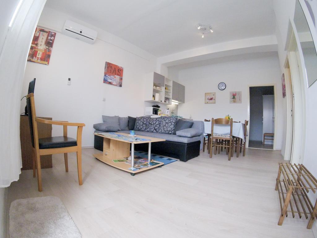 Apartment Majda Sibenik Bagian luar foto
